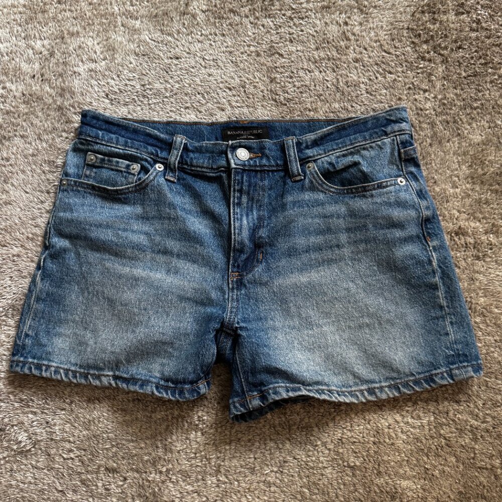 Banana Republic Classic Jean Short Women's 27/4